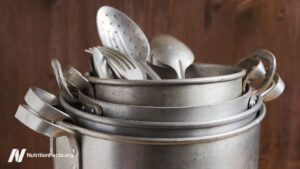 Are aluminum foil, bottles and pots safe to use?
