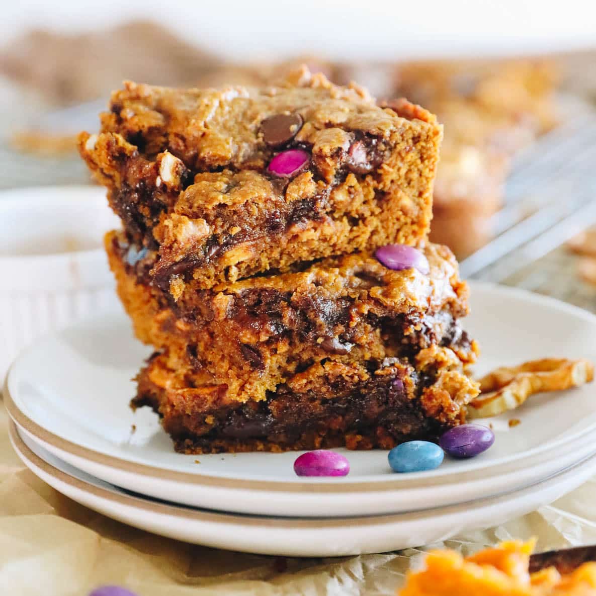 Pumpkin Spice Monster Cookie Bar
