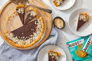 White Chocolate Macadamia Cookie Crust Chocolate Pie Recipe