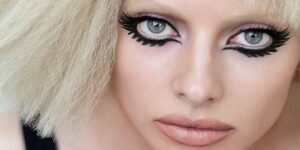 How-to: 60s graphic makeup for Halloween