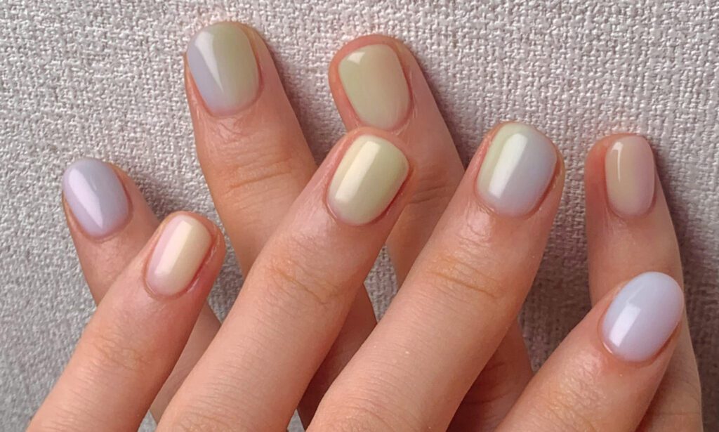 Is eyeshadow *really* the key to gorgeous ombre nails?