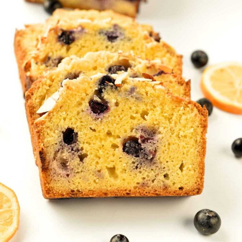 Keto Blueberry Bread (3.9g net carbs)