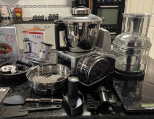 Magimix Cook Expert vs Thermomix
