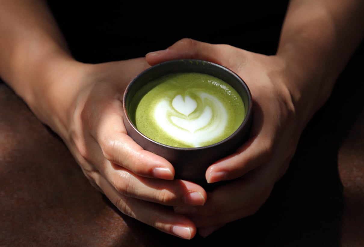 Matcha Benefits – The “It” Drink for Glowing Skin and Overall Health
