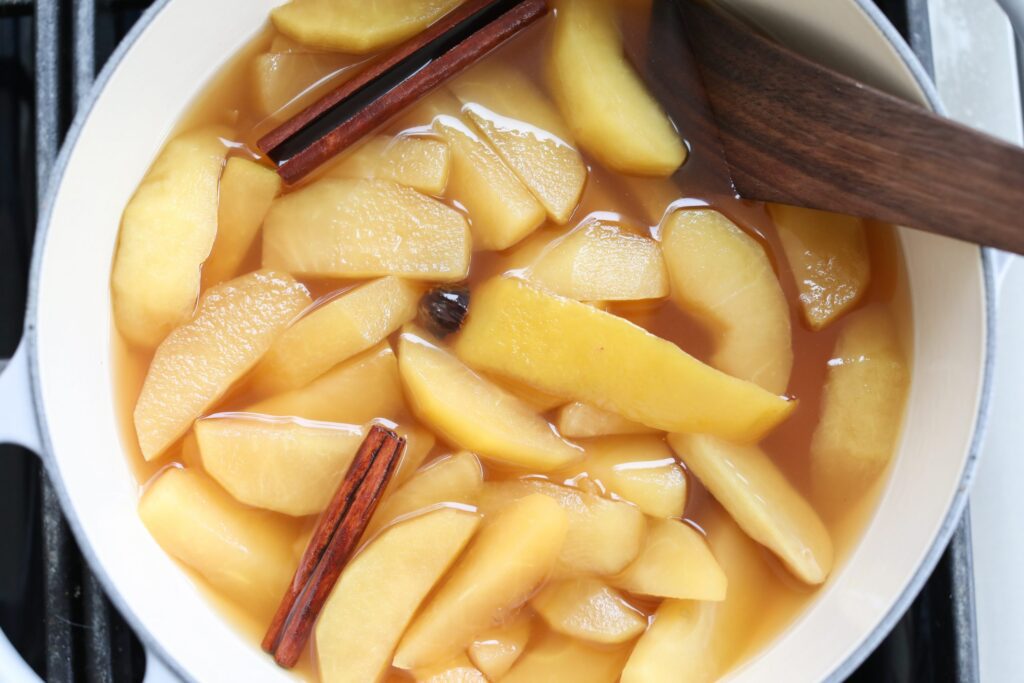 Stewed apples and warming spices