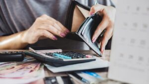 The economic struggles of the middle class: rising costs, stagnant wages, and widening inequality.