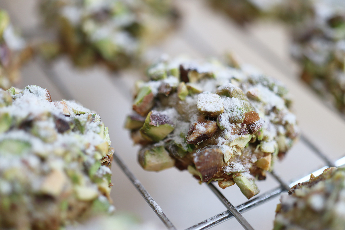 Pistachio Offer Cookies: A Gluten-Free Green Treat
