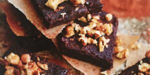 Video recipe: raw vegan brownies