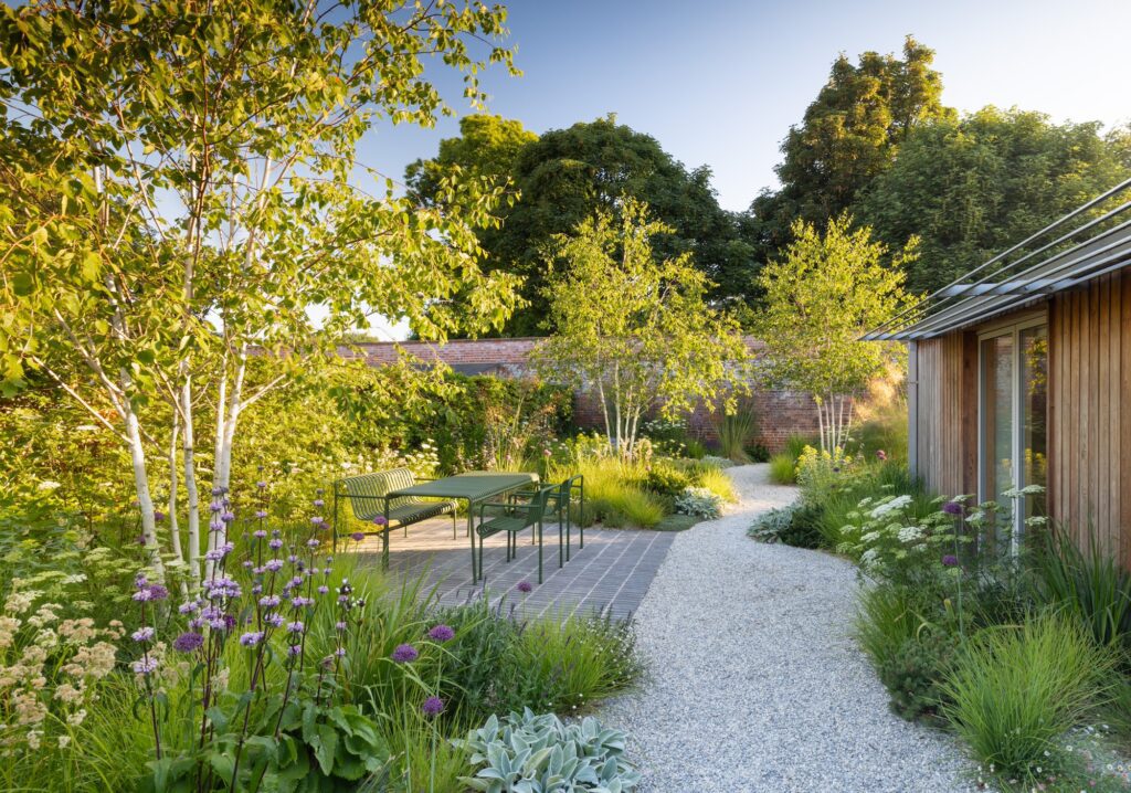 Garden Visit: Colm Joseph's SGD Award Winning Wall Garden