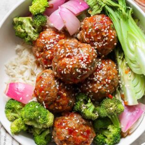 Seat pan sweet chili garlic meatballs