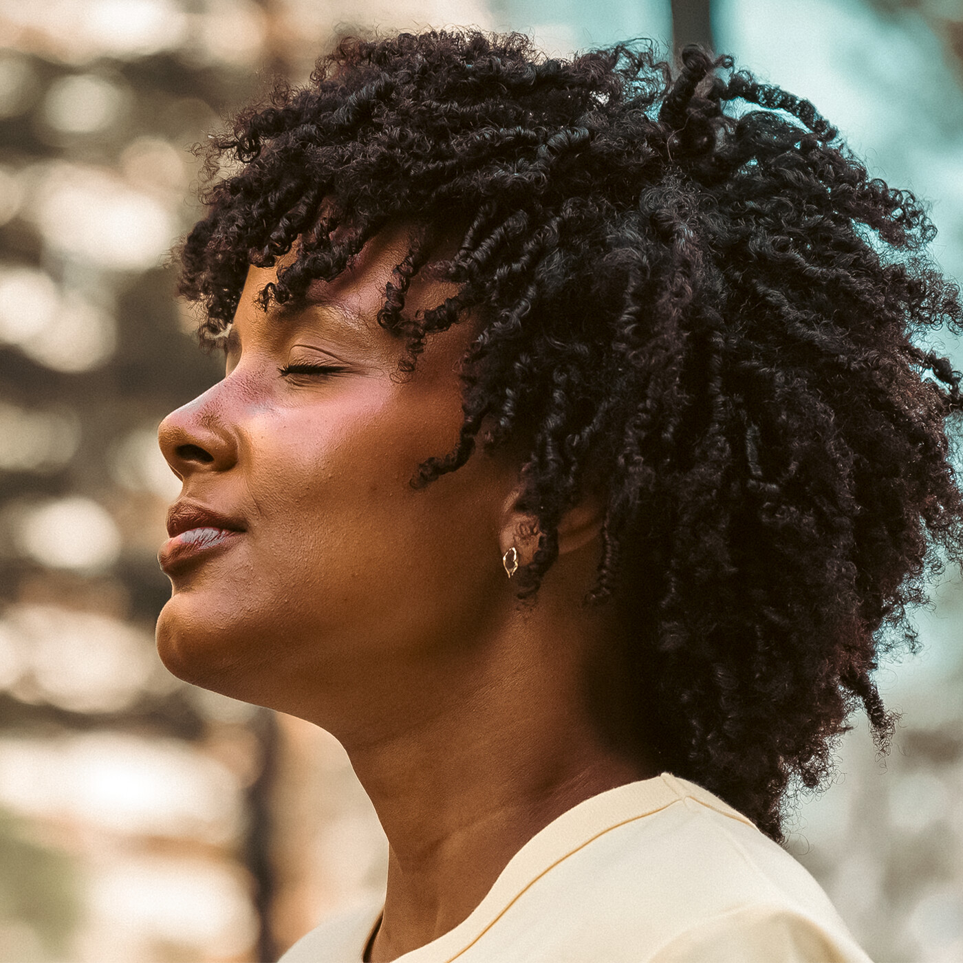 Bhnn Guest Podcast - EP. 205 - This life is breathing in, guided meditation with Joanna Hardy