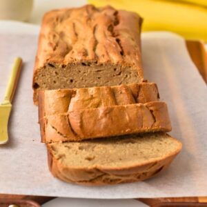 Flourless Banana Bread (4-ingRedient, no additional sugar)