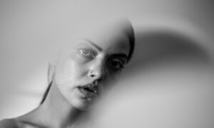 11 eye creams to fight swelling
