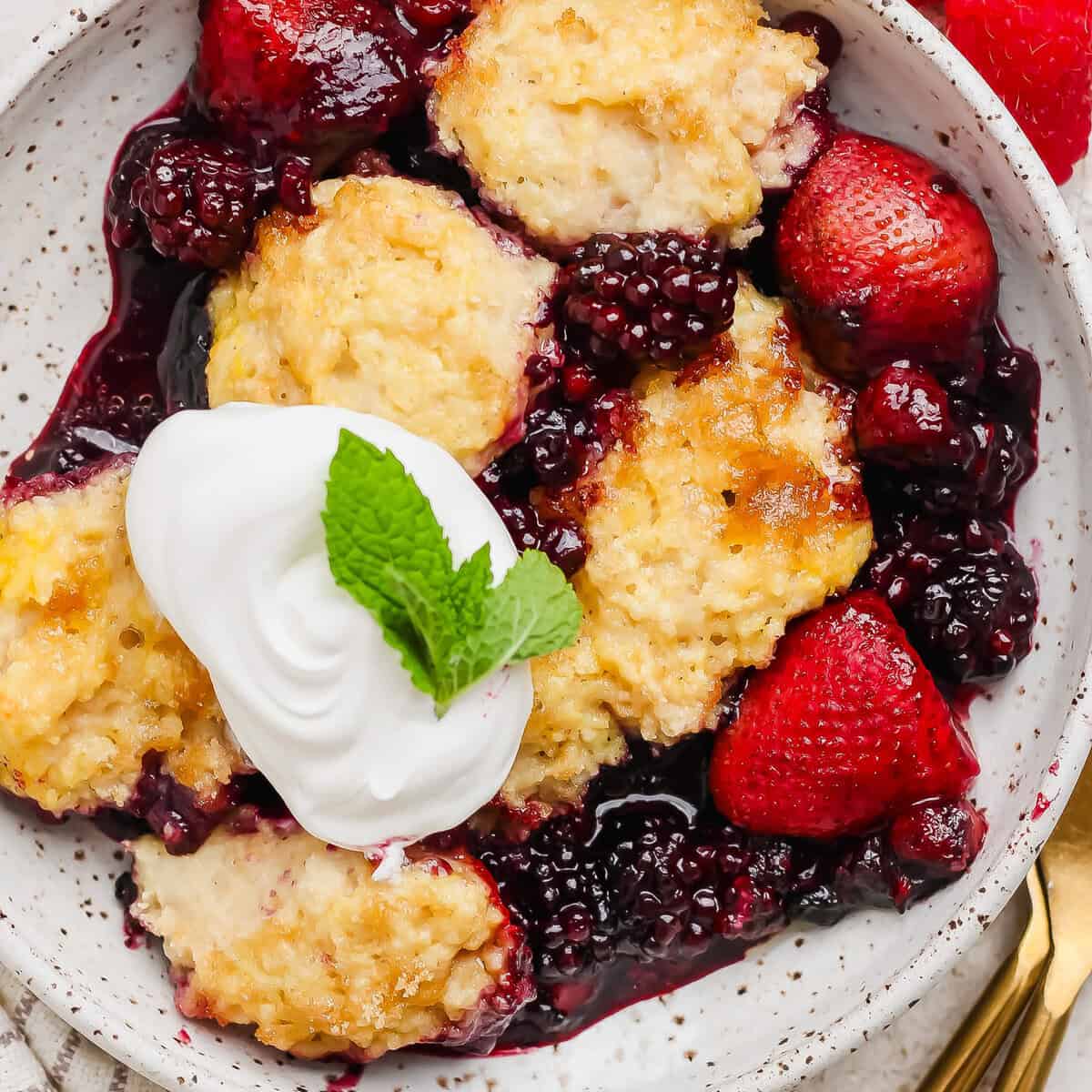 Cottage cheeseberry cobler