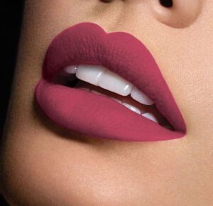 7 Makeup Artist Secrets Lock Your Look