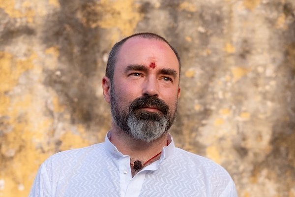 Concrete the awakening between Tantra and Christopher Wallis