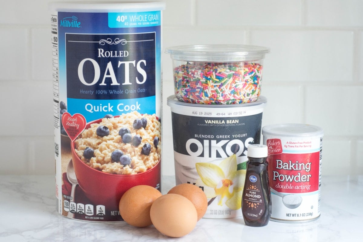 Funfetti Protein Pancakes (No protein powder or cottage cheese)