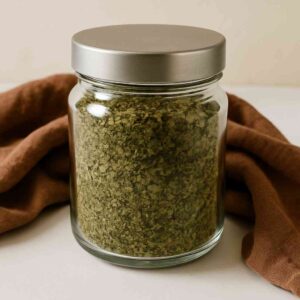 How to dry fresh basil naturally?