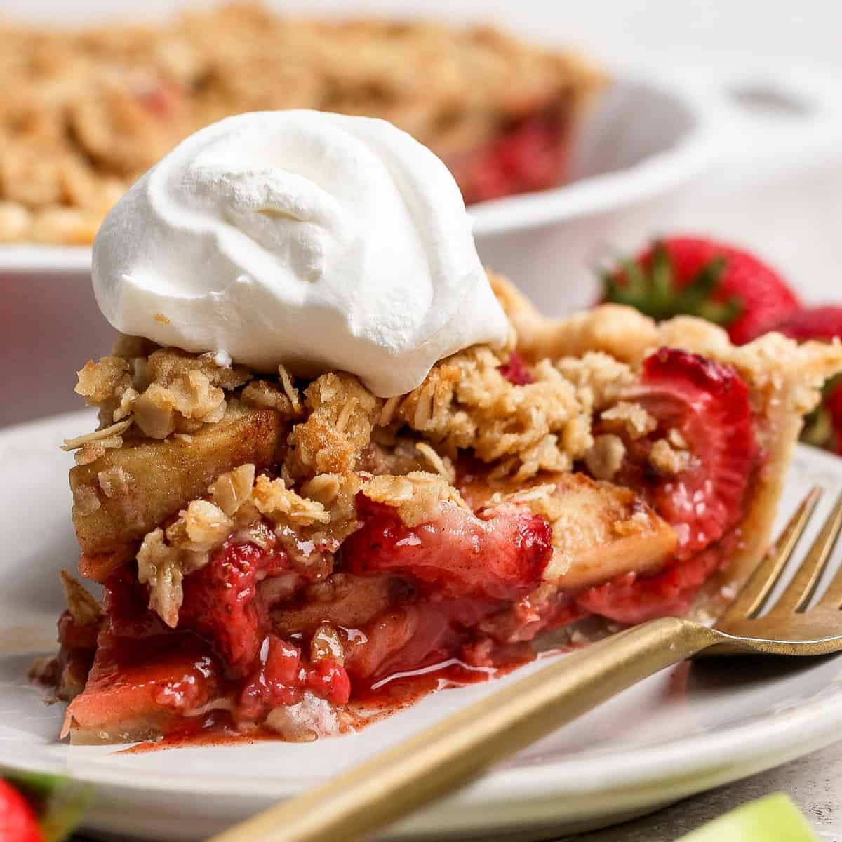 Strawberry apple pie