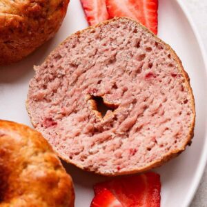 Strawberry cottage cheese bagel