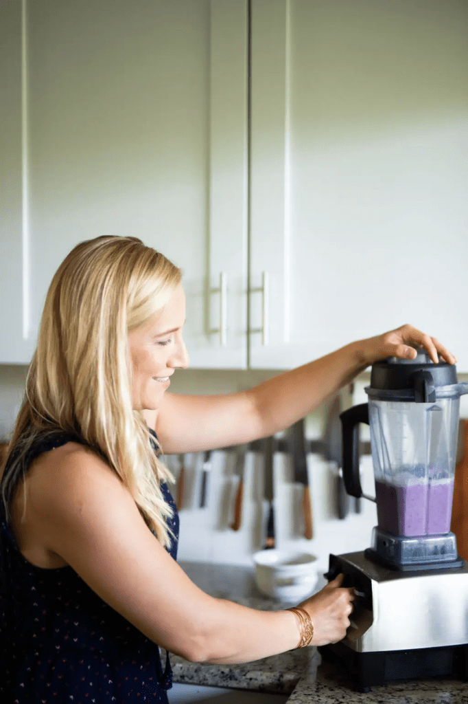 5 smoothie recipes with Greek yogurt