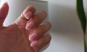 Great Millennials vs Gen Z nail shape discussion