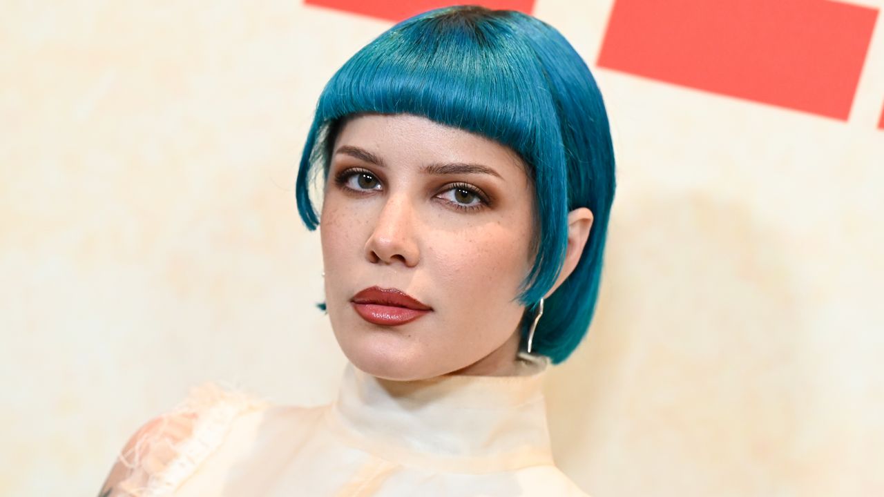 Halsey added more colour to her new blue hair - see photos