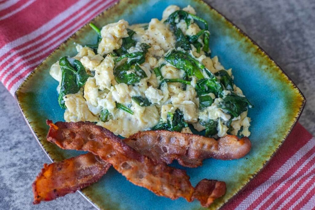 Spinach and Egg Recipe (Low Carb)