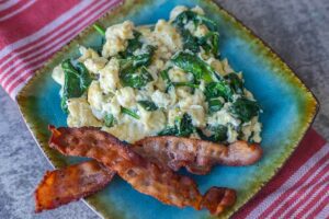 Spinach and Egg Recipe (Low Carb)