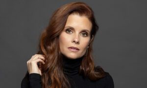 Why Joanna Garcia Swisher showed her husband how to "check out that day"