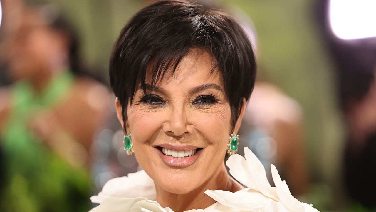 What do you think is Kris Jenner's secret password to see her plastic surgeon? — Watch video
