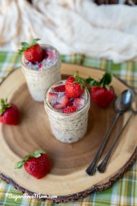 Easy Dairy-Free Low Carb Strawberry Overnight Oats