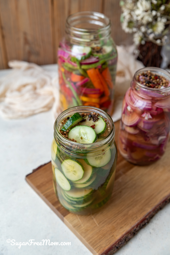 How to make quick pickled vegetables that are low in carbohydrates