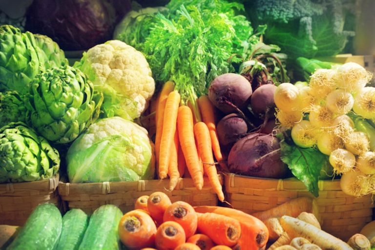 Here's why the DASH diet is so effective (and easy to stick to) for healthy aging